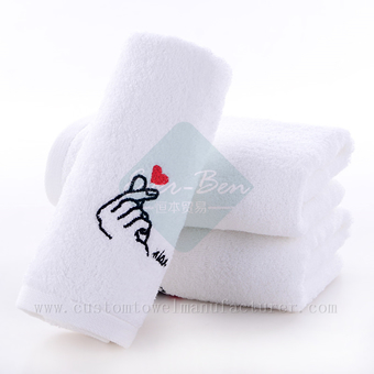 China Bulk Cotton white towels Exporter Bespoke Embroidery Logo Face Towels Manufacturer